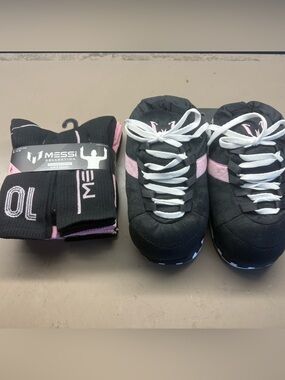 New Kid’s Messi Collection Fat Plush Slippers Miami FC #10 & Black Pink Socks
